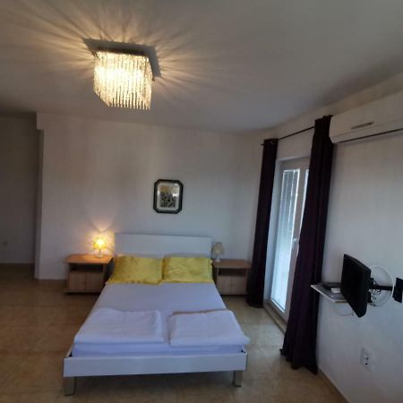 Villa Ilona Primosten Luaran gambar